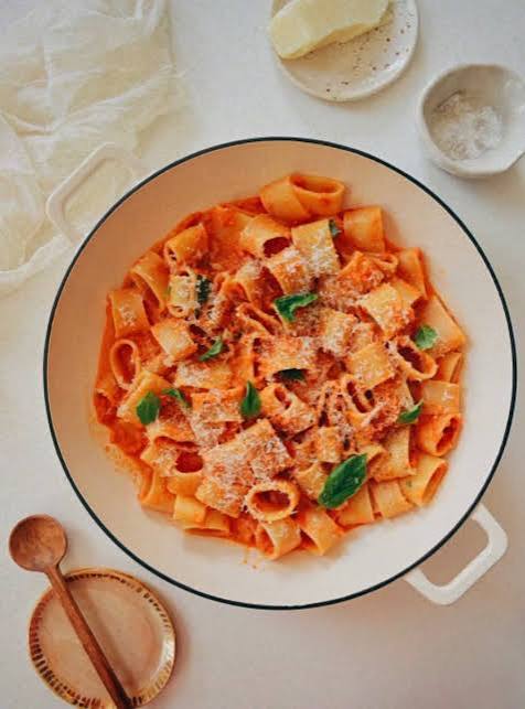 Mikes Rosée Pasta Sauce